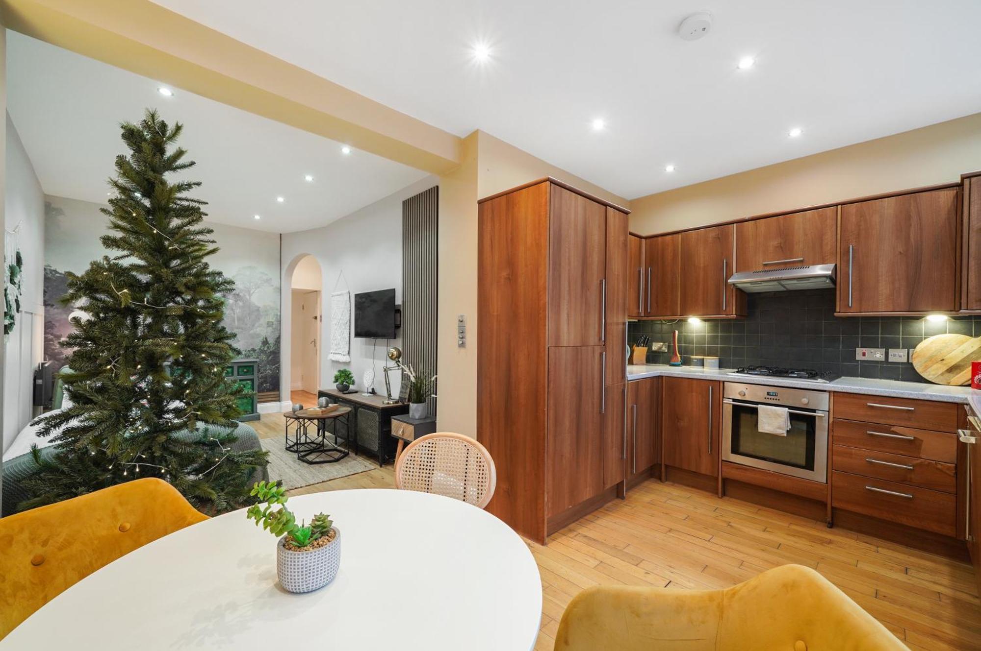 Citystay Albert Apartments In Hendon Nw4 Екстериор снимка